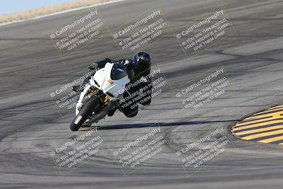 media/Oct-06-2024-Race Pace (Sun) [[d7d39ec7ad]]/9-Bowl Exit (940am)/